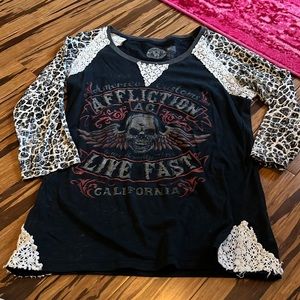 Affliction 3/4 sleeve length shirt